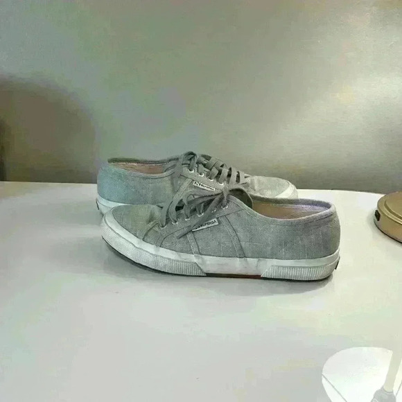 Superga 41-1/2 - Picture 1 of 7